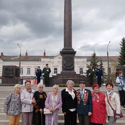 Митинг у стелы