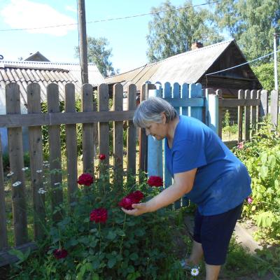 Фотосессия среди цветов
