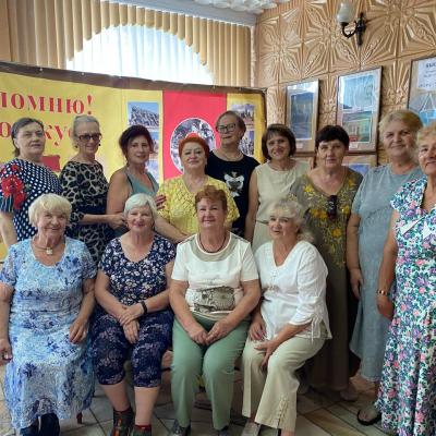 Музыкальная гостиная под названием «Песни Великой Победы».