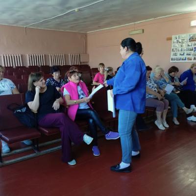 22.09.2025 был осуществлен выезд «Социальной приемной», который состоялся в КДЦ д. Нарытка.