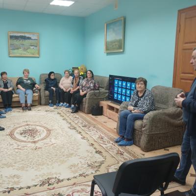 Клуб «Активное долголетие. Вязьма» Творческая встреча с И. Г. Михайловым
