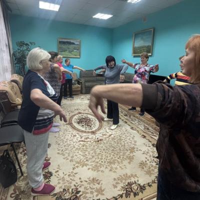Клуб «Активное долголетие. Вязьма» Танцевальная разминка