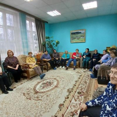 Клуб «Активное долголетие. Вязьма» Беседа психолога Елены Фатовой