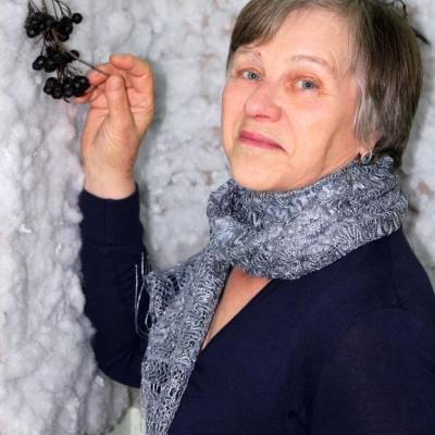 Зимняя ягодка