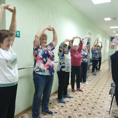 Вяземский КЦСОН Клуб «Активное долголетие. Вязьма» Привезти себя в форму