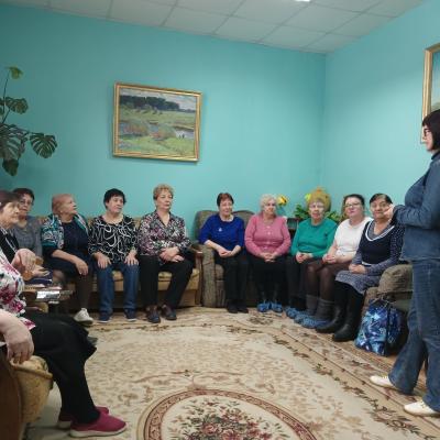 Клуб «Активное долголетие. Вязьма» Беседа «Как правильно просыпаться в пожилом возрасте. Дыхательные практики и растяжки»