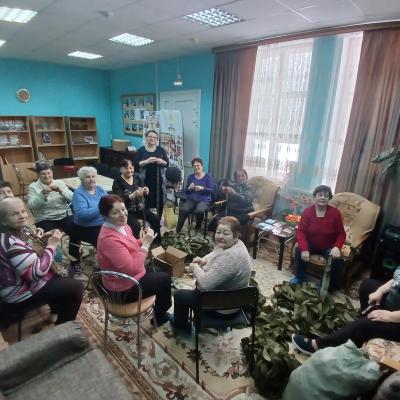 Вяземский КЦСОН Клуб «Активное долголетие. Вязьма»   Акция в помощь СВО «Мы вместе»