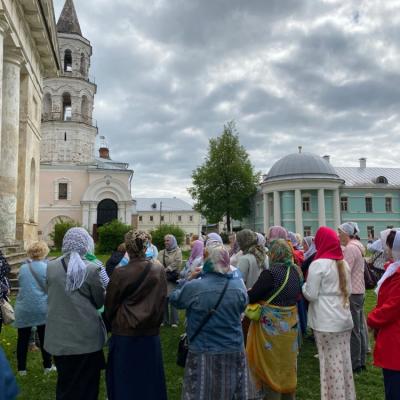 Незабываемые выходные в старинном Торжке: золотые нити, древние стены и море впечатлений!