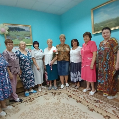 Поздравили Нину Константиновну Казину