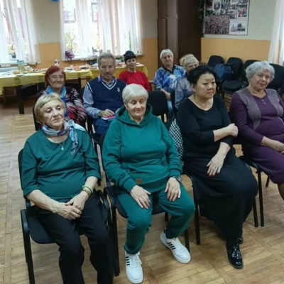 Души прекрасные порывы: в клубе прошел вечер поэзии Людмилы Кулижской