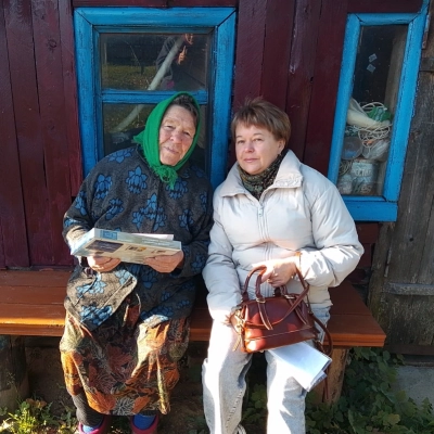 Угранское отделение поздравило жительницу села Угра (малолетний узник) Сафонову Любовь Васильевну с днем рождения